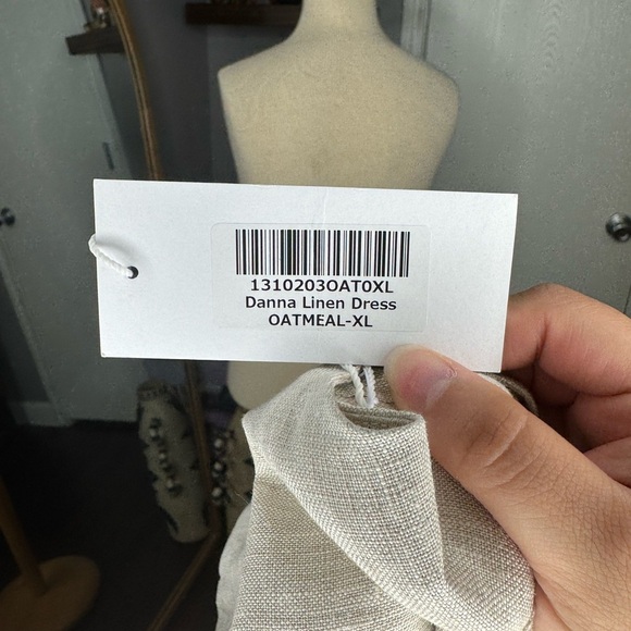 Reformation Sleeveless Button-Down Dress in Beige - Picture 5 of 6